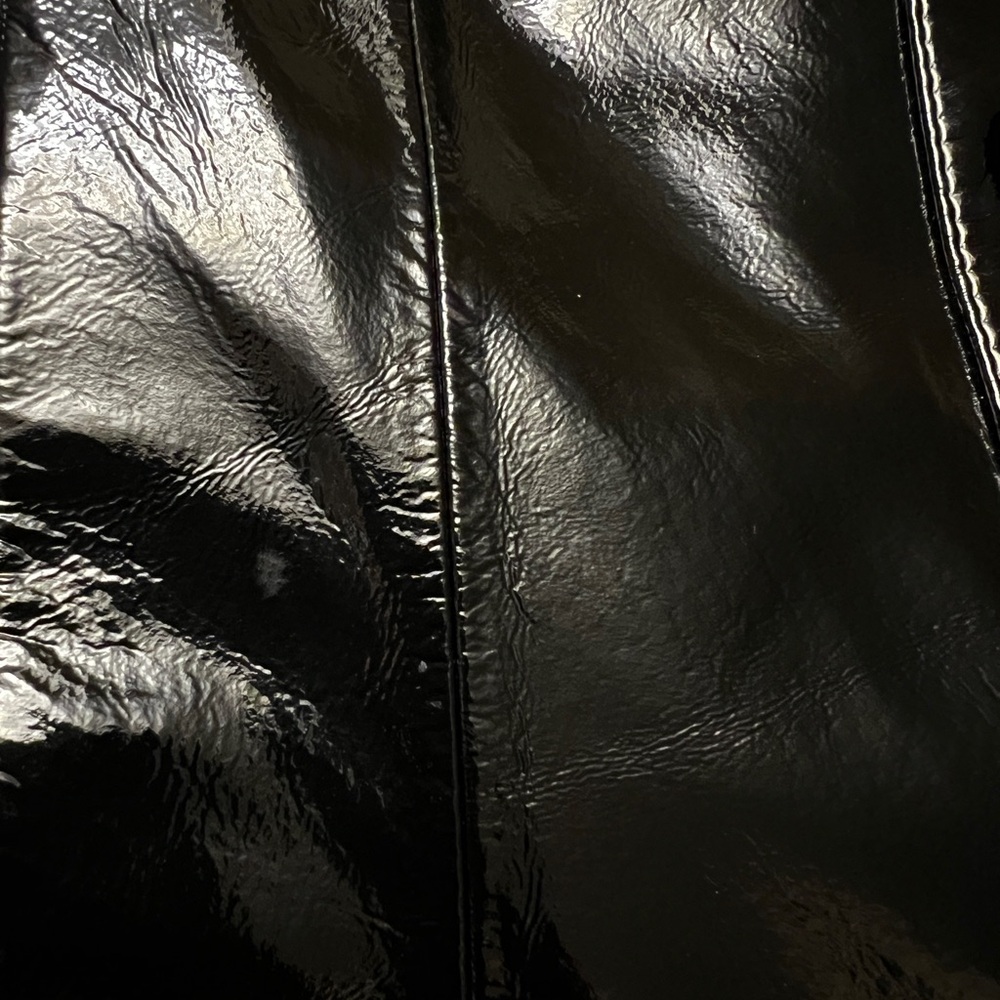 Jones New York Black Collarless Rounded Scoop Cropped Moto Patent Leather Jacket - Picture 11 of 13